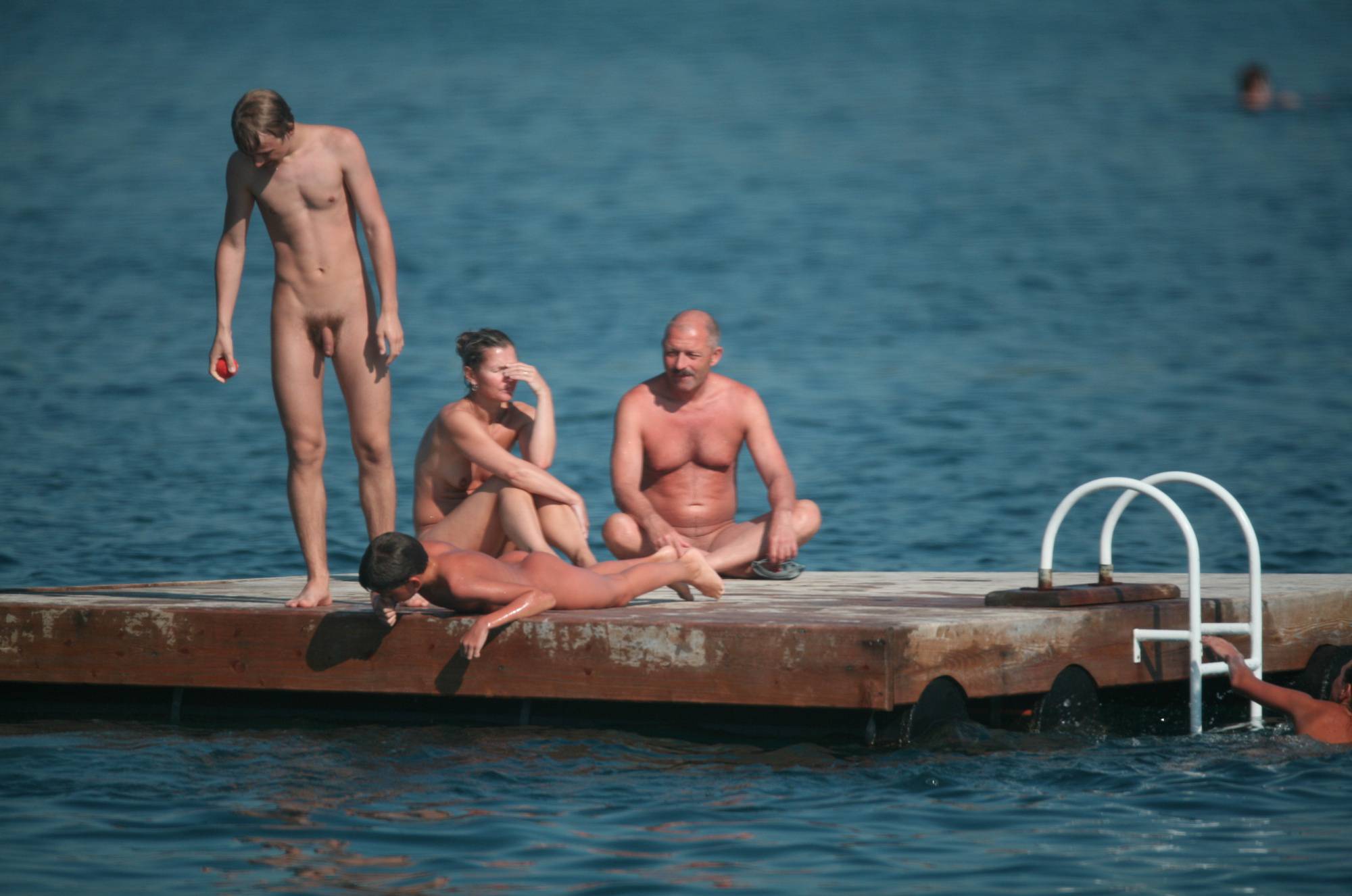 Naturist Family Water Slab - Nudism Pure