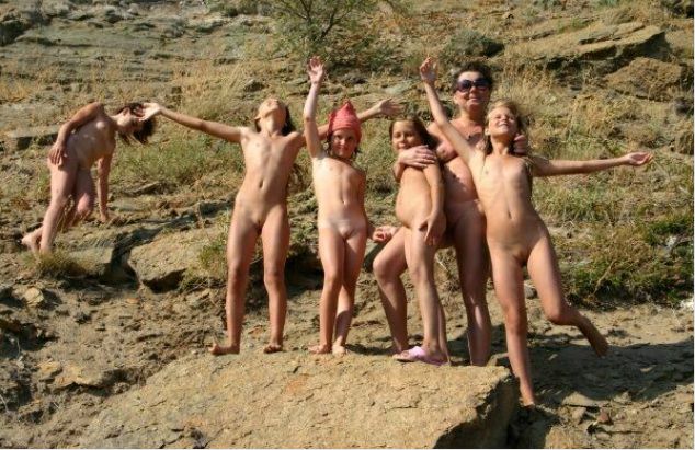 Nudism in a sunny day | NakedBody