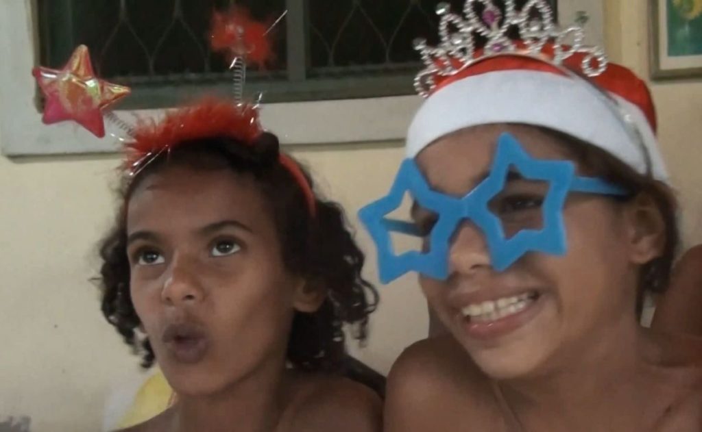 [VIDEO] Brazilian Nudists Christmas - Part 3